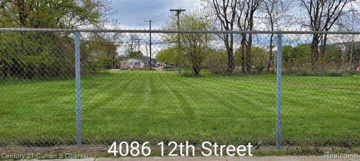 Property Photo: 4086 12th Street MI 48229