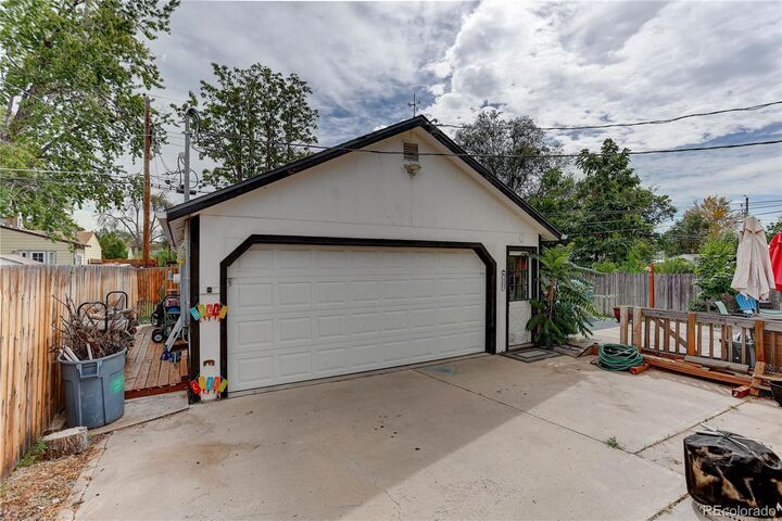 Property Photo: 7880 Olive Street CO 80022