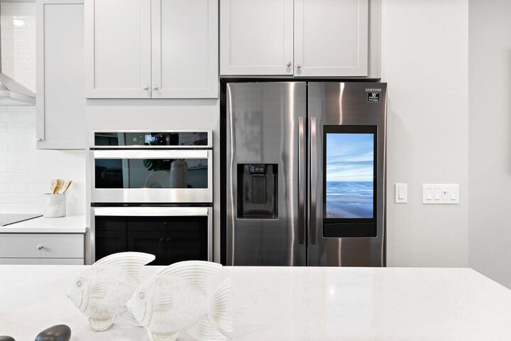 Property Photo:  468 Deborah Court  CA 95133 