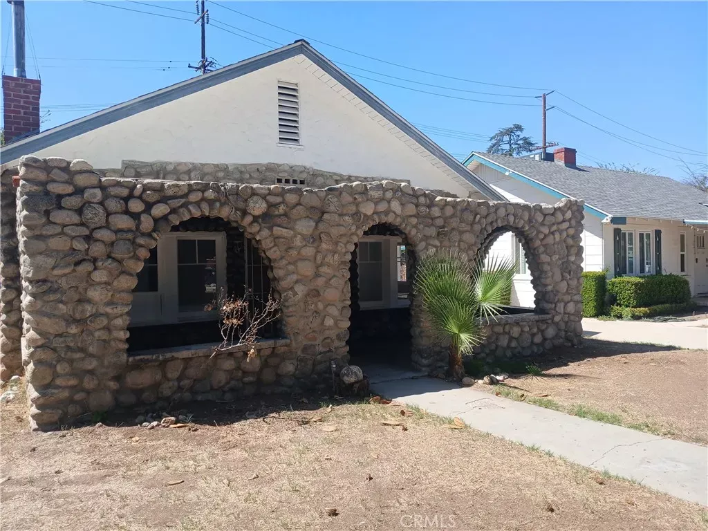 Property Photo:  701 11th Street  CA 92374 
