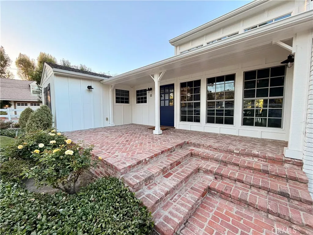 Property Photo:  11 Sorrel Lane  CA 90274 