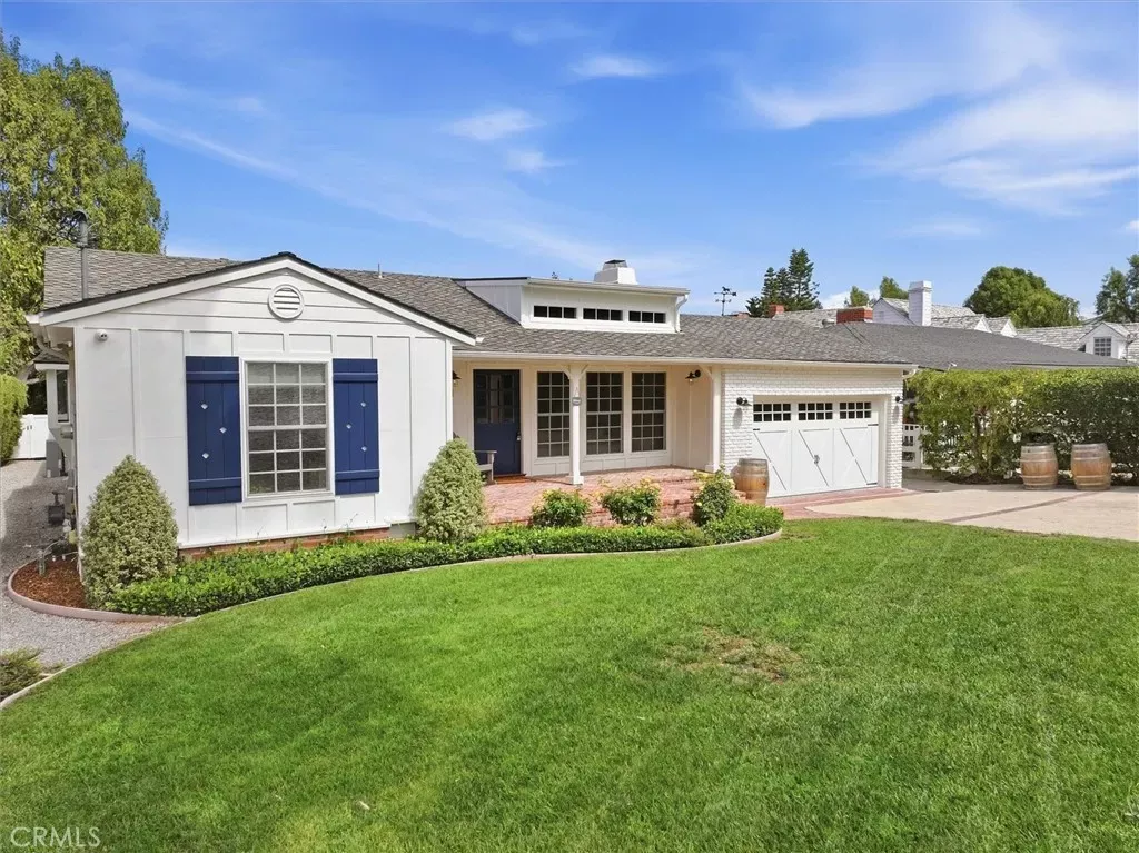 Property Photo:  11 Sorrel Lane  CA 90274 