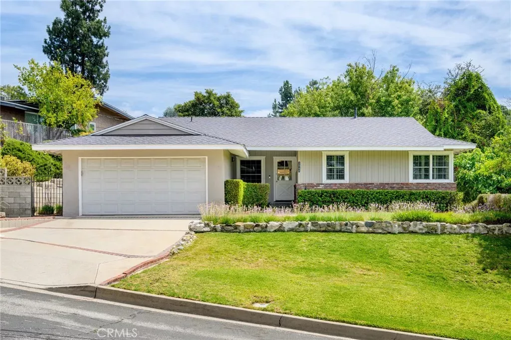 Property Photo: 3948 Markridge Road CA 91214