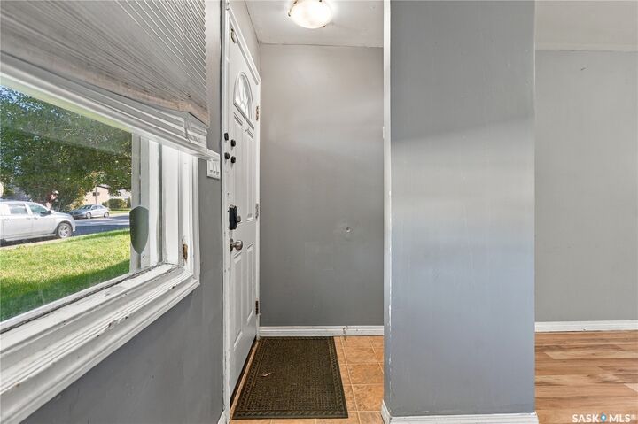 Property Photo: 1819 C Avenue N SK S7L 1N9