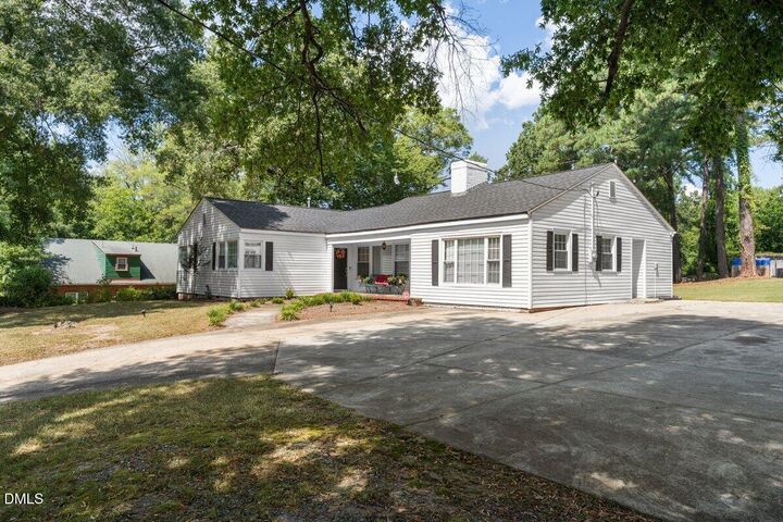 Property Photo: 2605 Holloway Street NC 27703