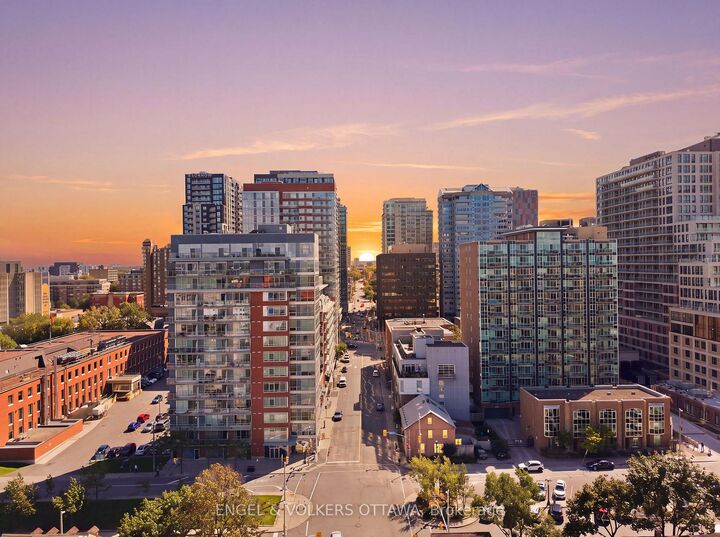 Property Photo:  180 York Street 207  ON K1N 1J6 