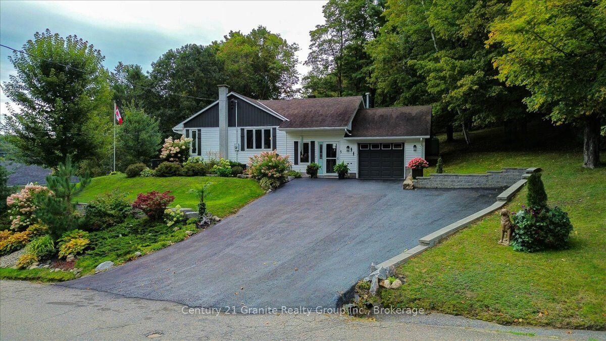 Property Photo:  5 Forest Hill Road  ON K0L 1C0 