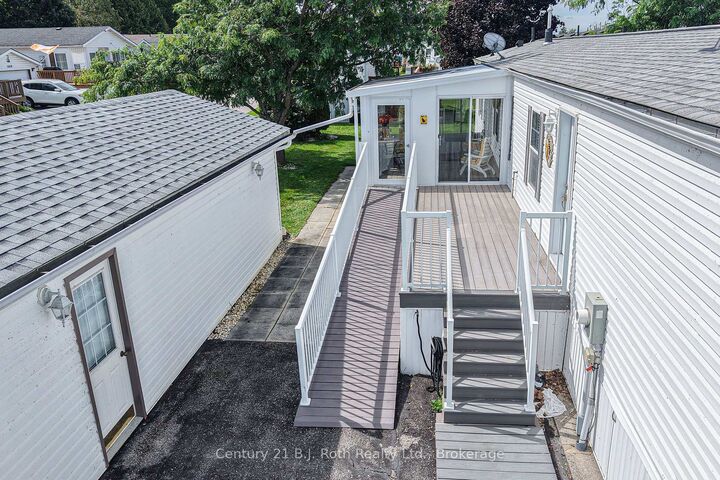 Property Photo:  4128 Haines Street  ON L3V 0V4 