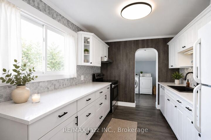 Property Photo:  159 Byron Street  ON K8V 2Y7 