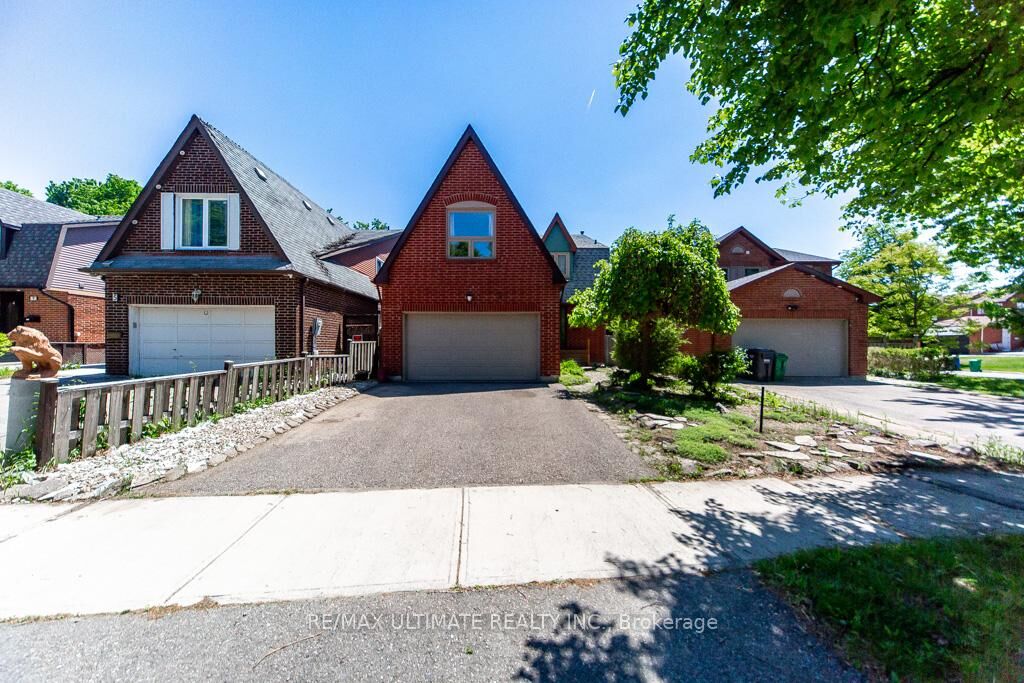 Property Photo: 3 Aron Drive ON L6Y 2S3