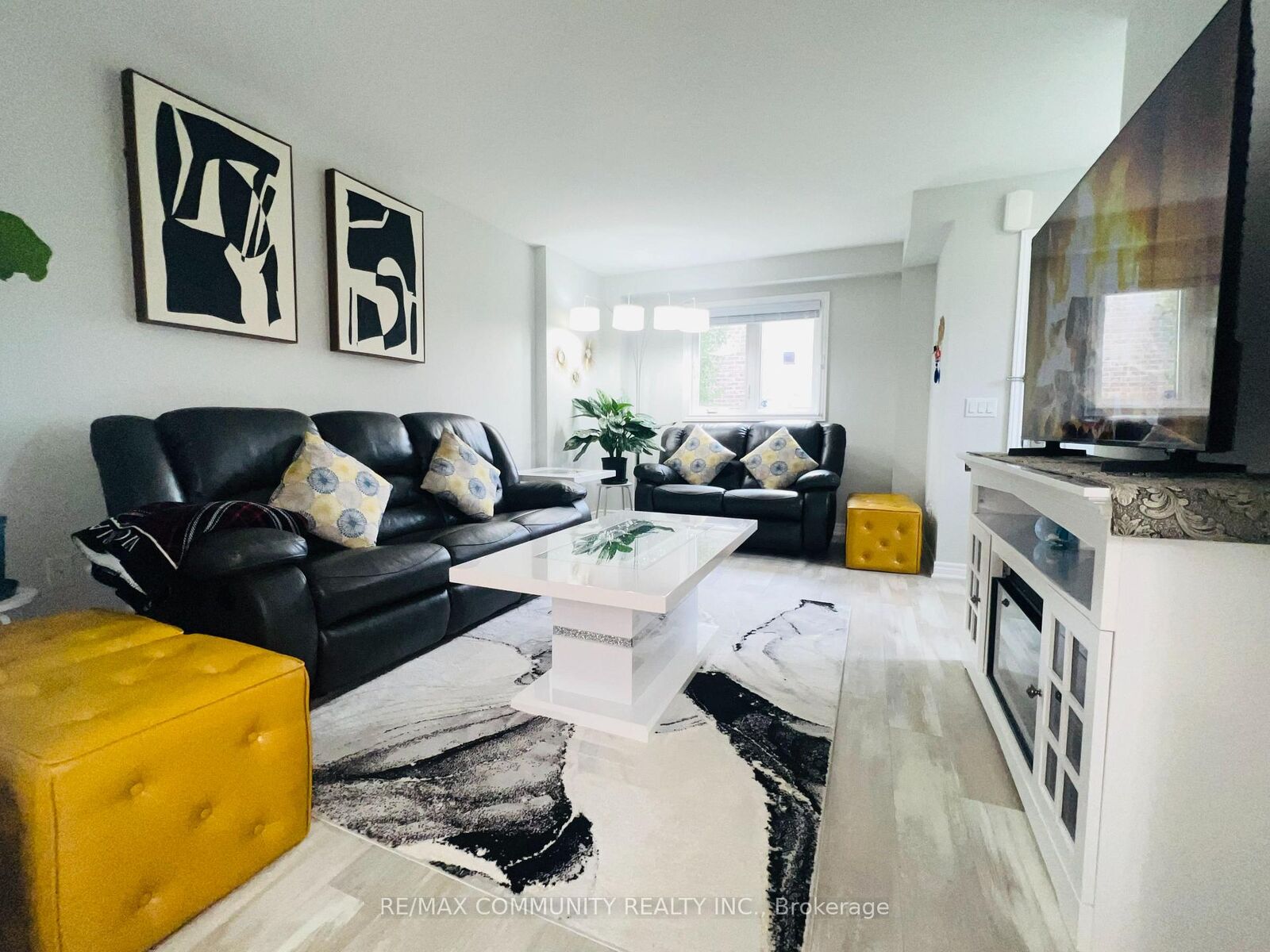 Property Photo:  7768 Ascot Circle 50  ON L2H 3P9 
