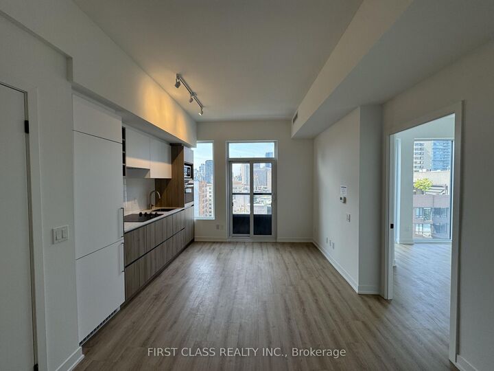 Property Photo:  319 Jarvis Street  ON L3V 2A7 
