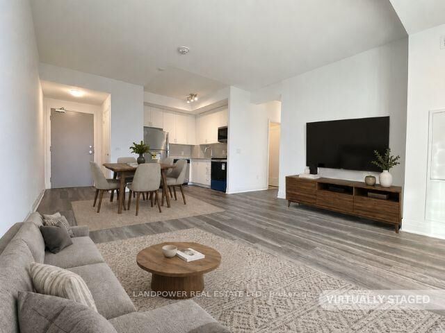 Property Photo:  3220 Sheppard Avenue E 1102  ON M1T 0B7 