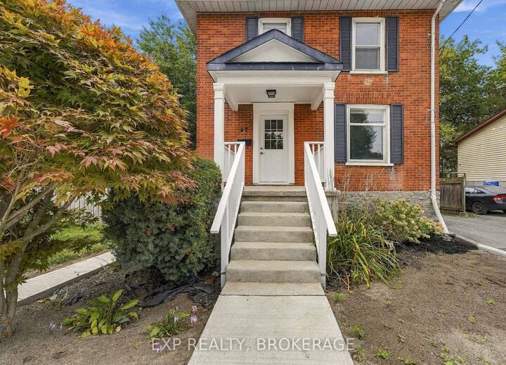 Property Photo:  47 Henry Street  ON K8P 1N4 