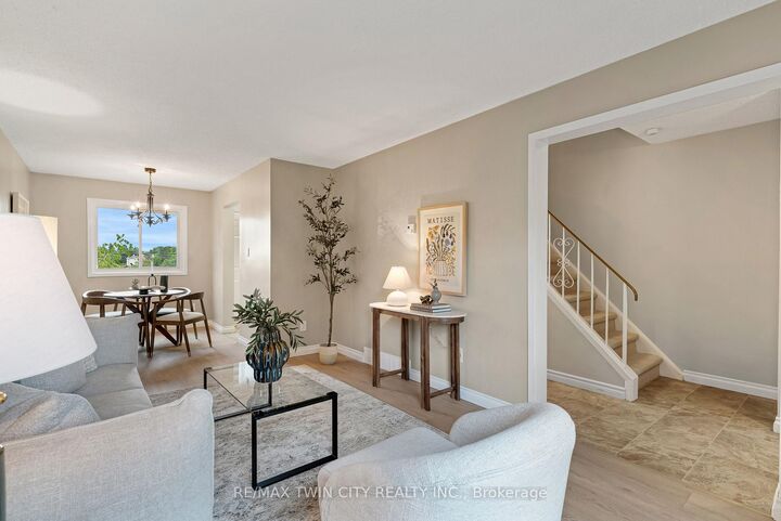 Property Photo:  25 Upper Canada Drive 23  ON N2P 1G2 