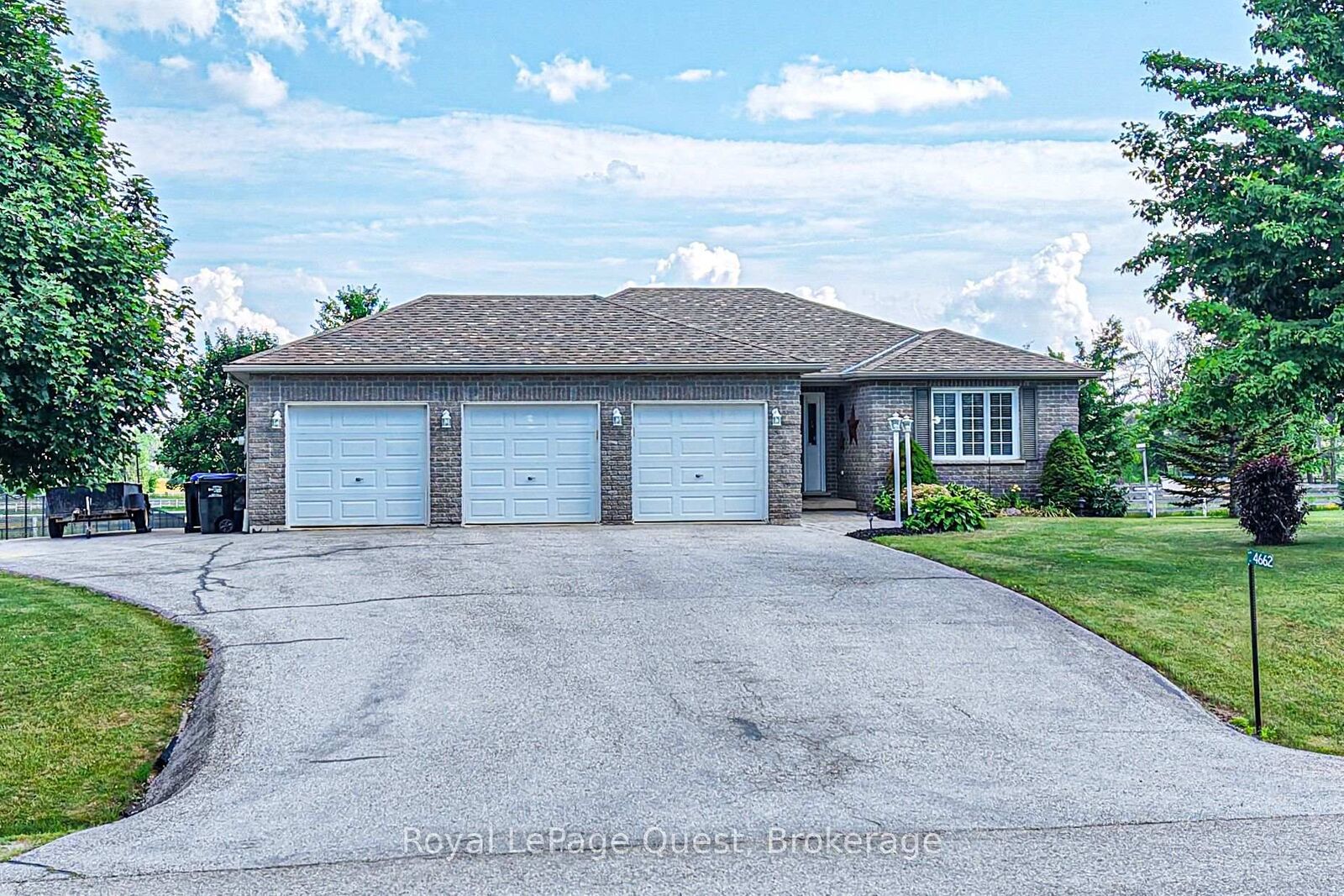 Property Photo:  4662 Zachary Crescent  ON L3V 0K8 
