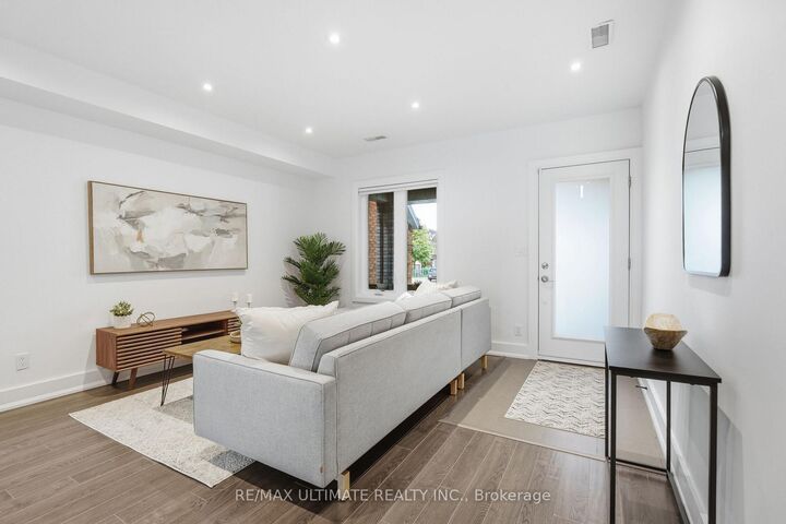 Property Photo:  305 Winona Drive Main/Upper  ON M6C 3S8 