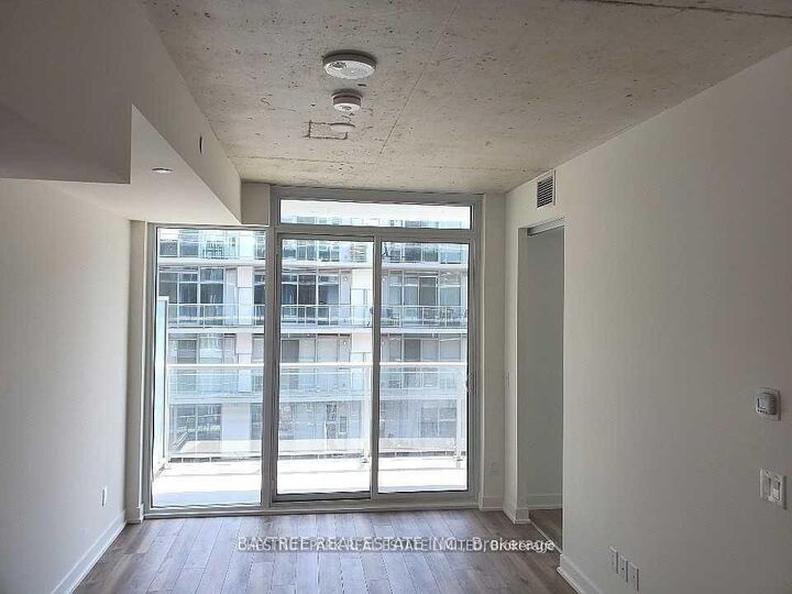 Property Photo:  30 Baseball Place 912  ON M4M 0E8 