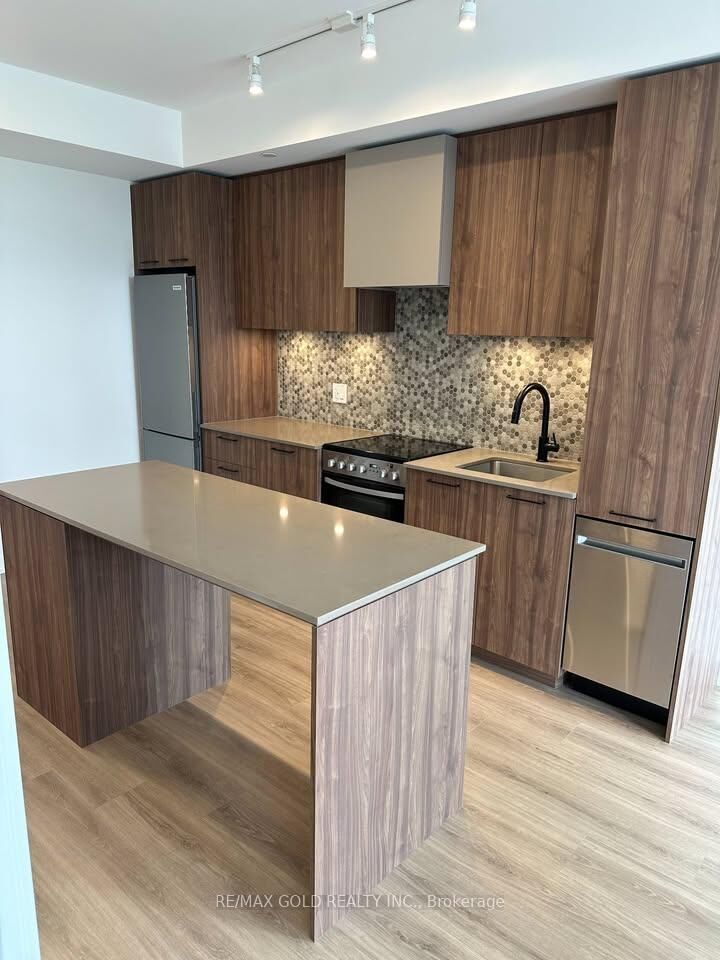 Property Photo:  10 Lagerfeld Drive 314  ON L7A 5L3 