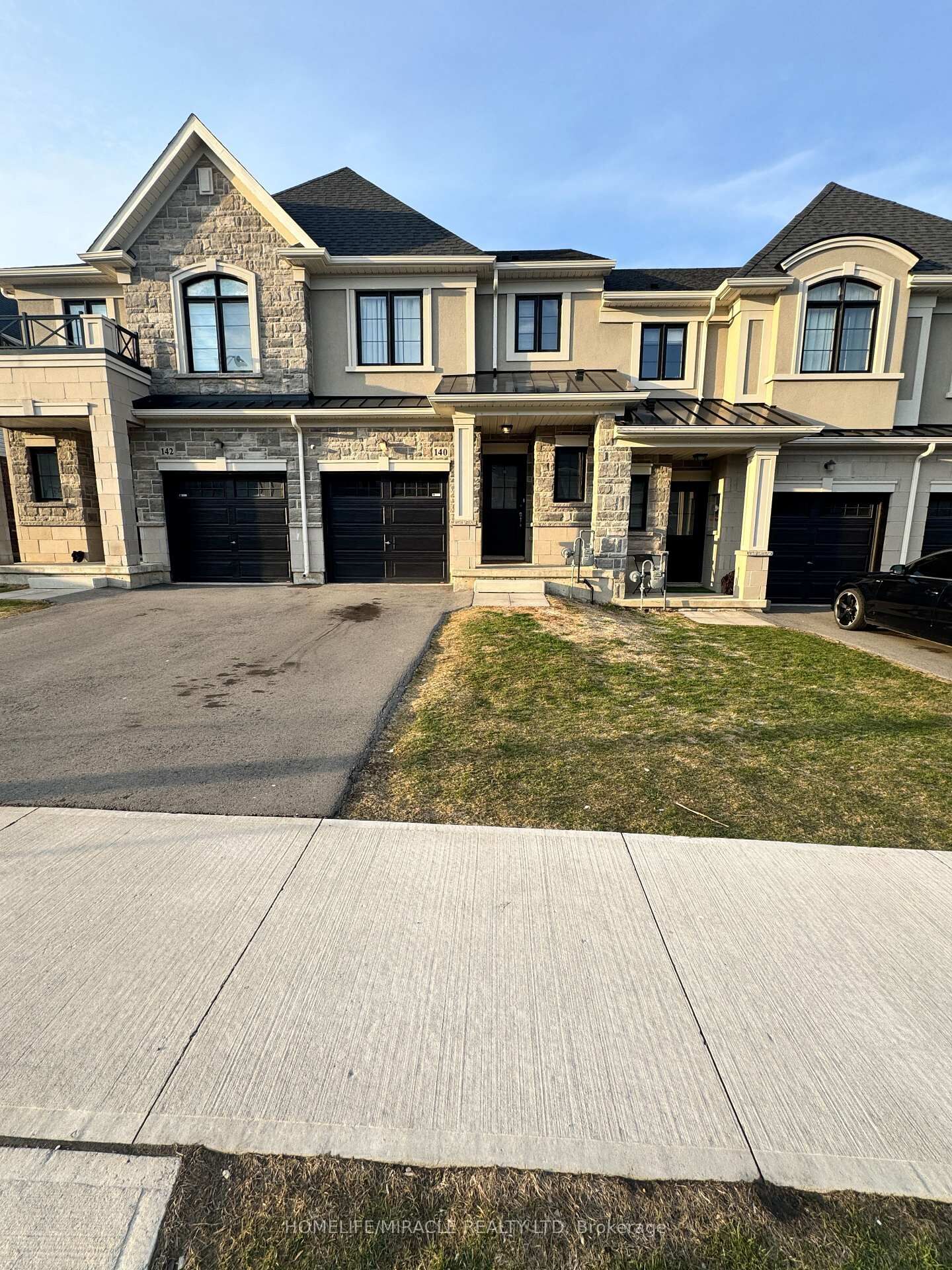 Property Photo: 140 Aquasanta Crescent ON L9B 0J8
