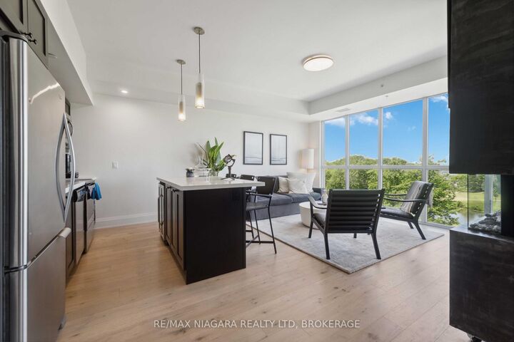 Property Photo:  7711 Green Vista Gate 601  ON L2H 1R1 