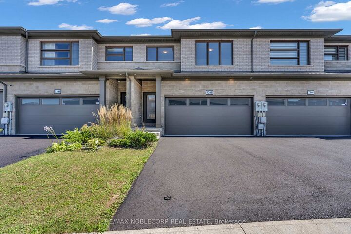 Property Photo: 7396 Matteo Drive ON L2H 3T3