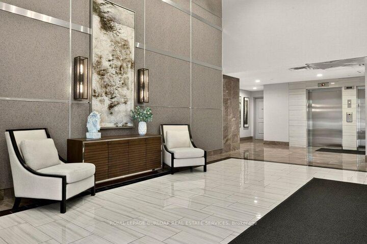Property Photo:  2486 Old Bronte Road 701  ON L6M 0Y4 