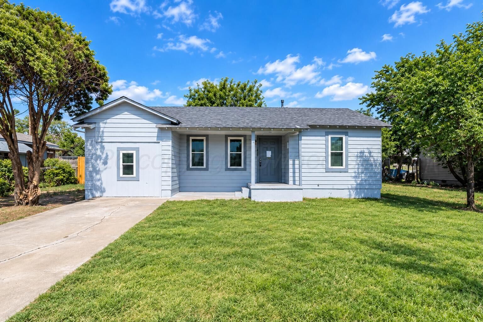 Property Photo:  1808 Magnolia  TX 79107-3807 