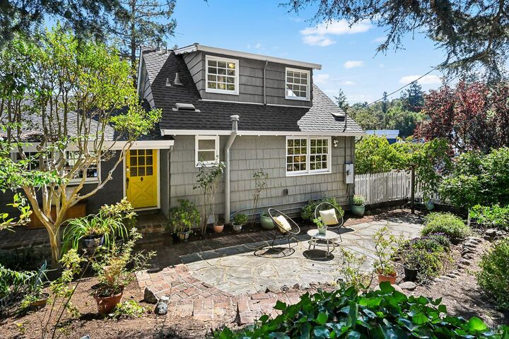 Property Photo: 18 Plumas Avenue CA 94960