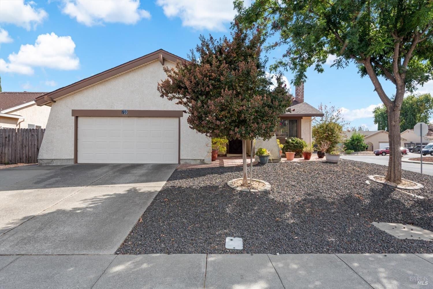 Property Photo:  733 Marigold Drive  CA 94533 