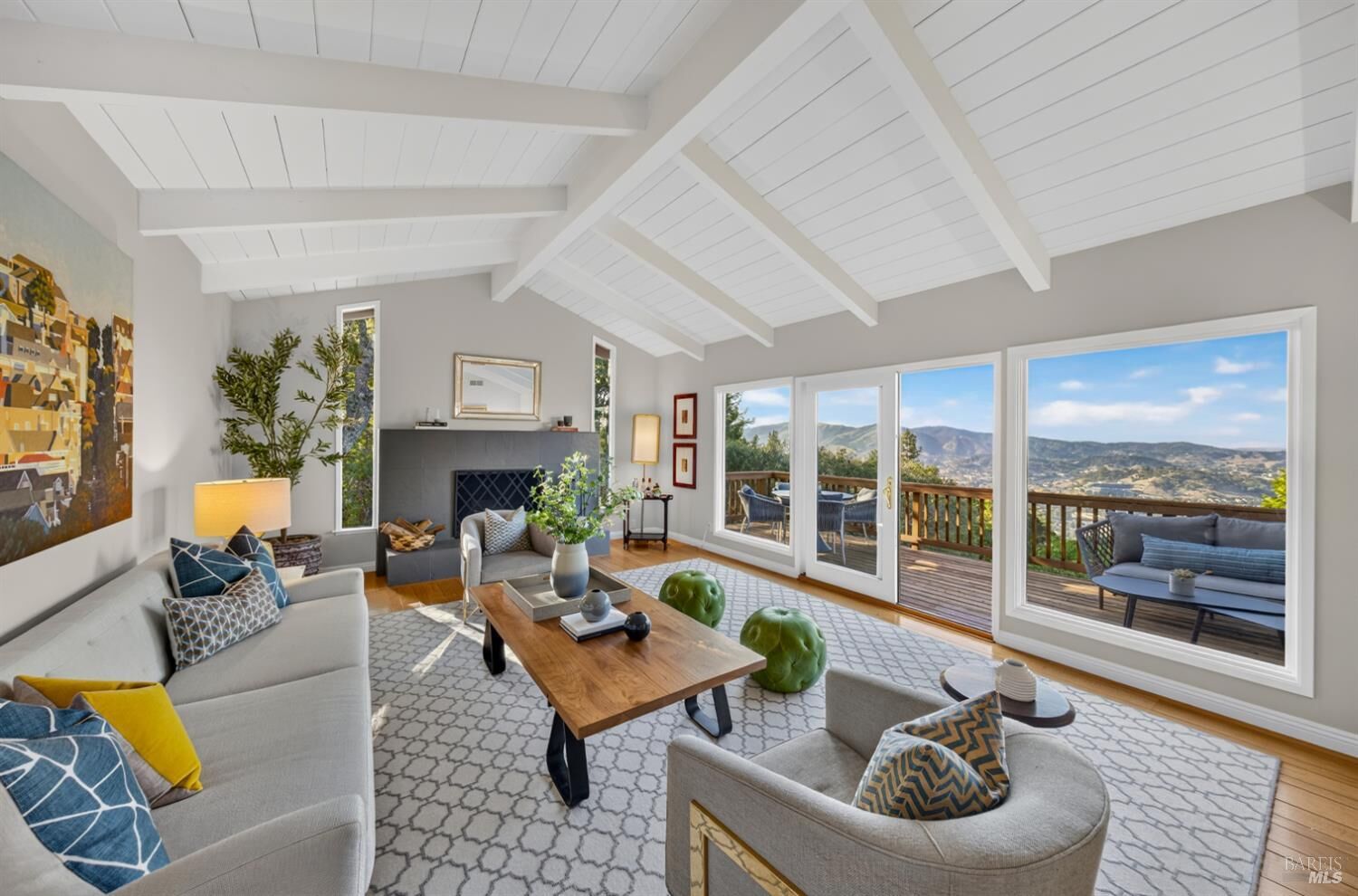 Property Photo: 104 Oakmont Avenue CA 94901