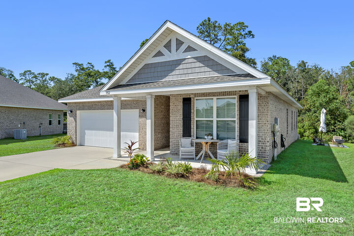 Property Photo: 7152 Ottoman Circle AL 36542