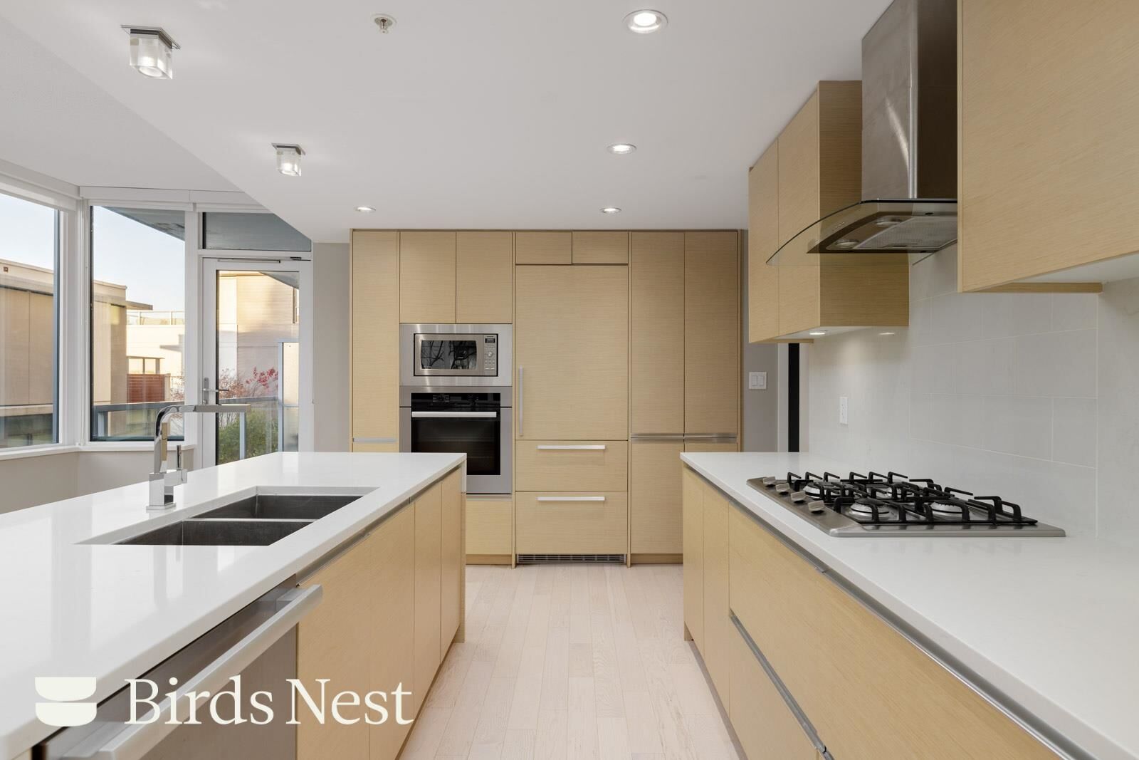 Property Photo:  508 W 29th Avenue 208  BC V5Z 2Y8 