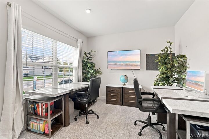 Property Photo:  216 Sierra Drive  NY 14228 