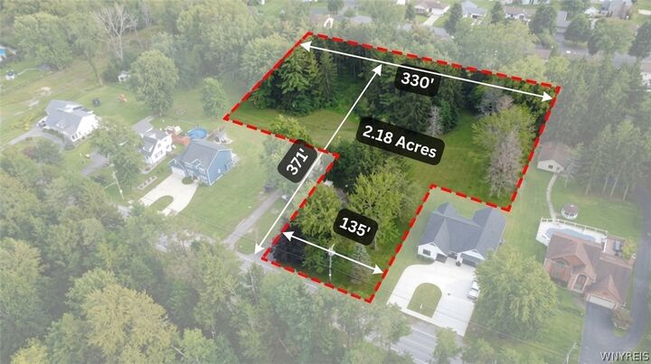 Property Photo:  805 Casey Road  NY 14051 