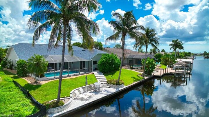 Property Photo: 4404 SW 5th Ave FL 33914
