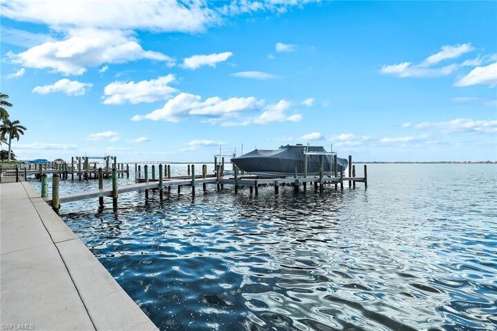 Property Photo: 5327 Nautilus Dr FL 33904