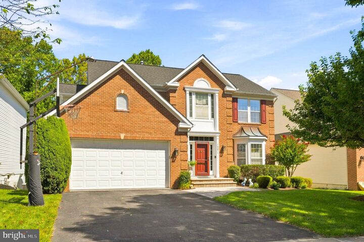 Property Photo: 19011 Starkey Terrace MD 20833