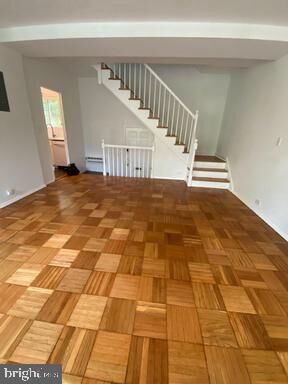 Property Photo:  3319 Valley Drive  VA 22302 