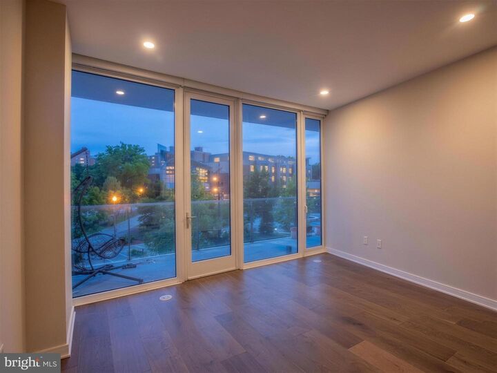 Property Photo:  601 Wharf Street SW 204  DC 20024 