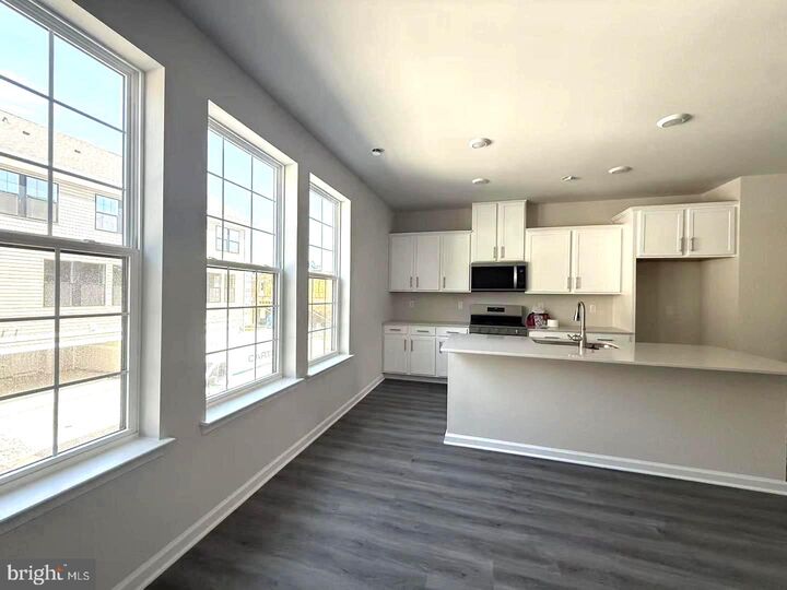 Property Photo:  112 Spencer Way  NJ 08026 