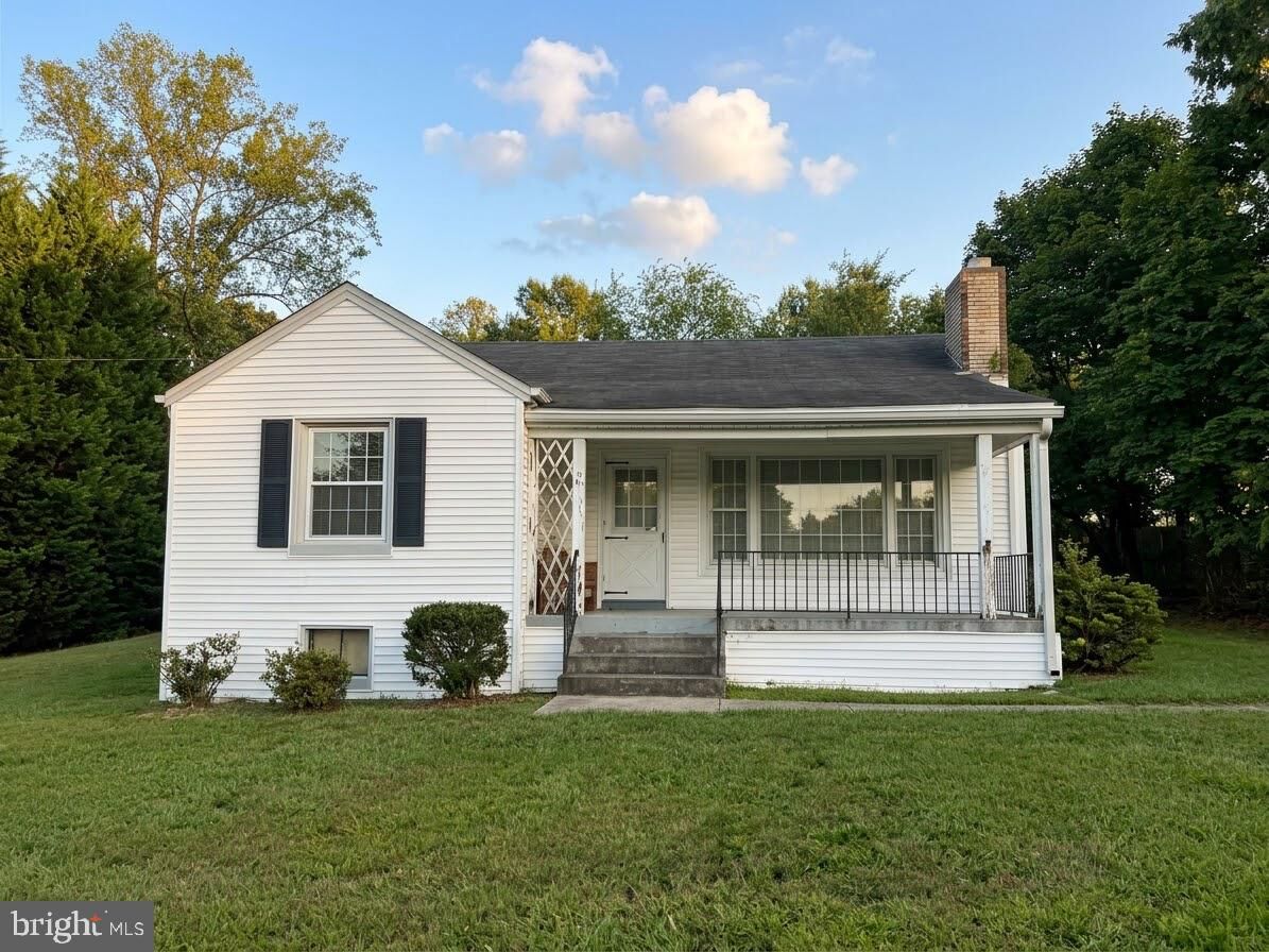 Property Photo: 13513 Westwind Drive MD 20904