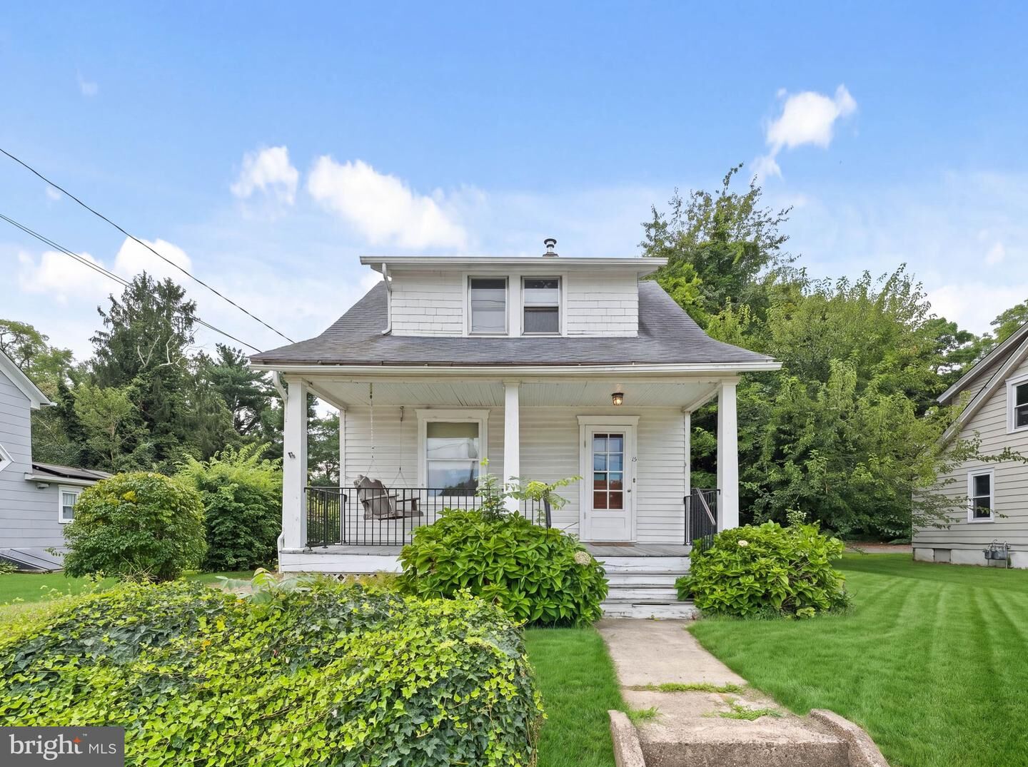 Property Photo:  15 W Cohawkin Road  NJ 08020 