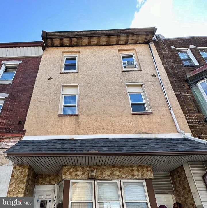 Property Photo: 4405 Frankford Avenue PA 19124