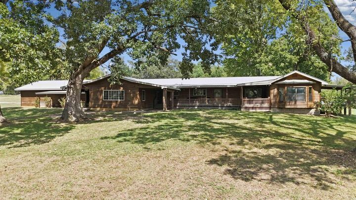 Property Photo: 4956 Hickory Grove Road AR 71929