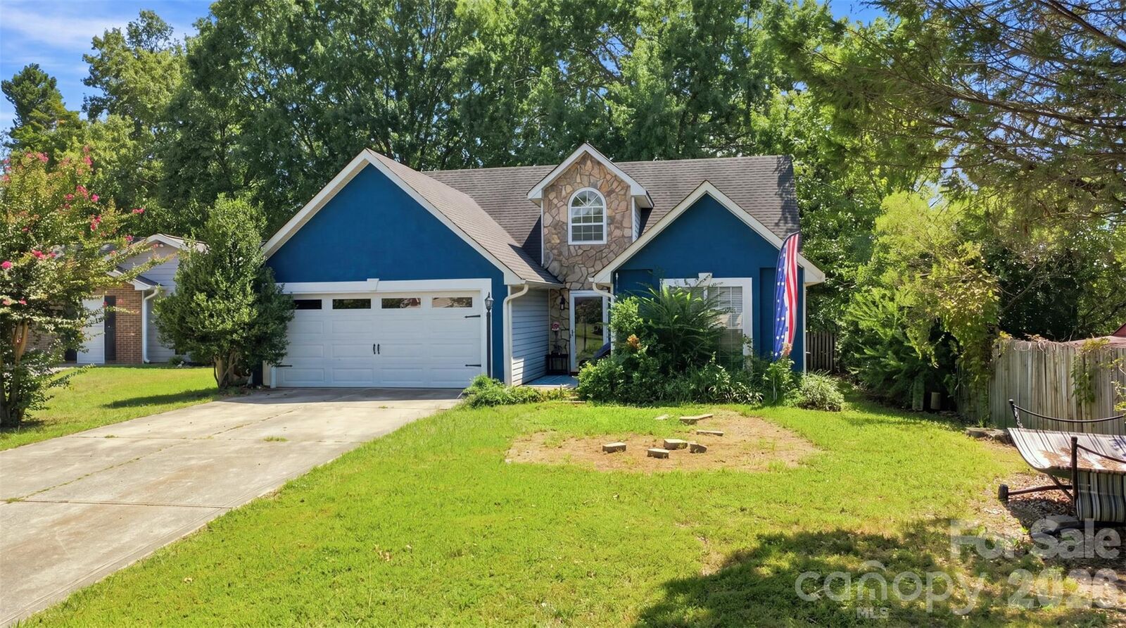 Property Photo:  4206 Swan Sea Court  NC 28110 