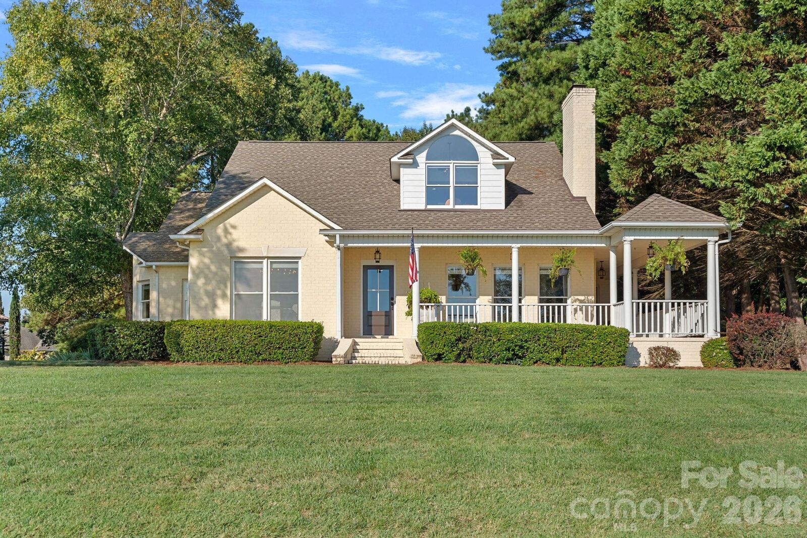 Property Photo: 8049 Ravenwood Lane NC 28164