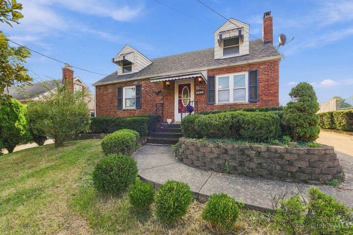 Property Photo: 8532 Darnell Avenue OH 45236