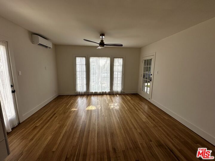 Property Photo: 8903 Hubbard St CA 90232