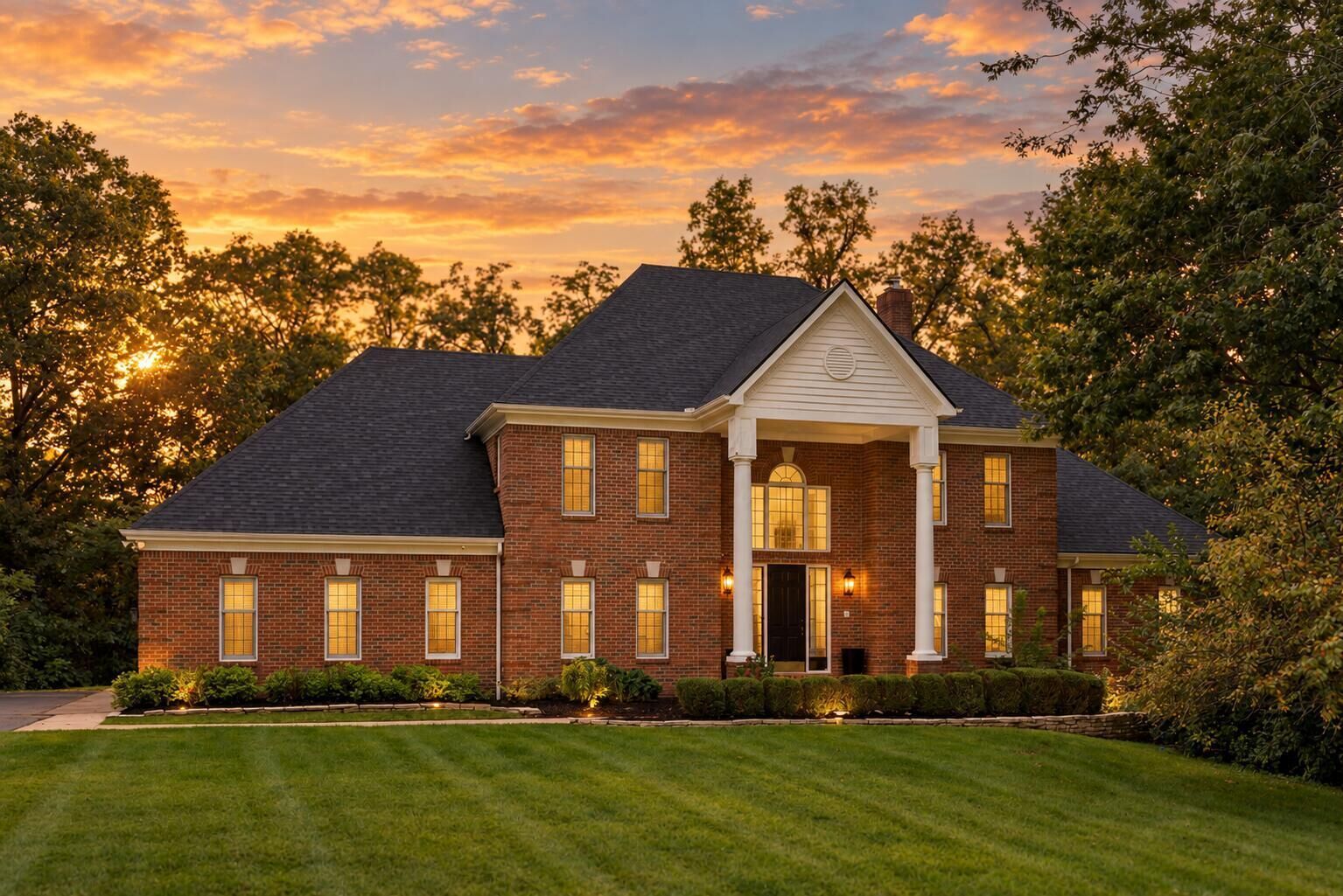 Property Photo:  5250 Timberlake Circle  OH 43146 